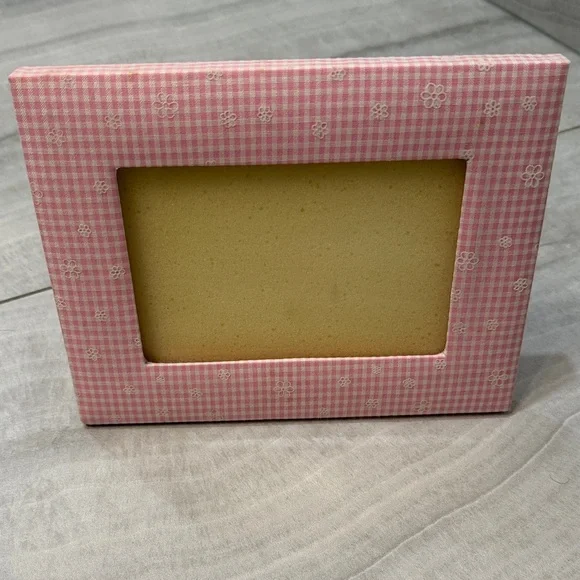 Pink Gingham Photo Frame - Picture 1 of 2